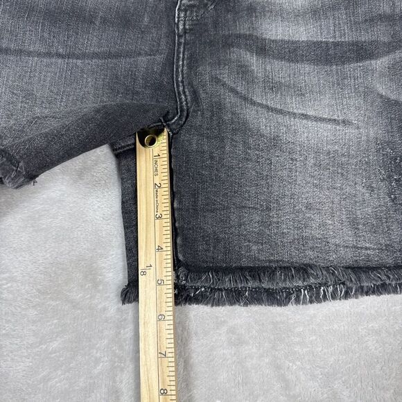 Judy Blue Black Distressed Cutoff Shorts Size 1XL Style JB150035 - Picture 8 of 8